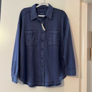 *NWT Aerie fleece button up